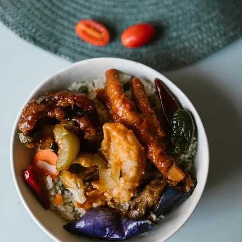 Mì xào bò rau cải