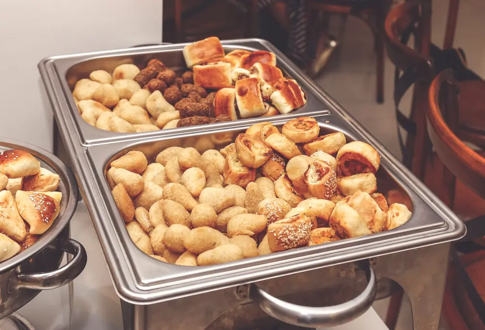 Tiệc buffet nhẹ cho sự kiện công ty