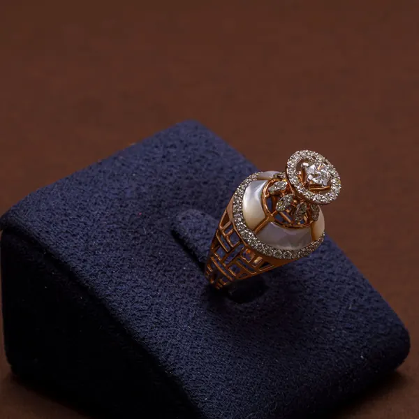 Nhẫn Hổ Phách, vàng 18K