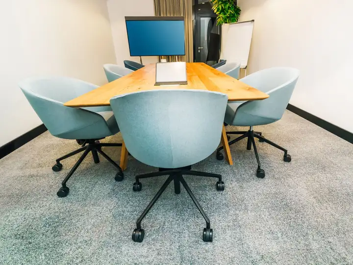 Phòng họp 15 đến 35 m²
